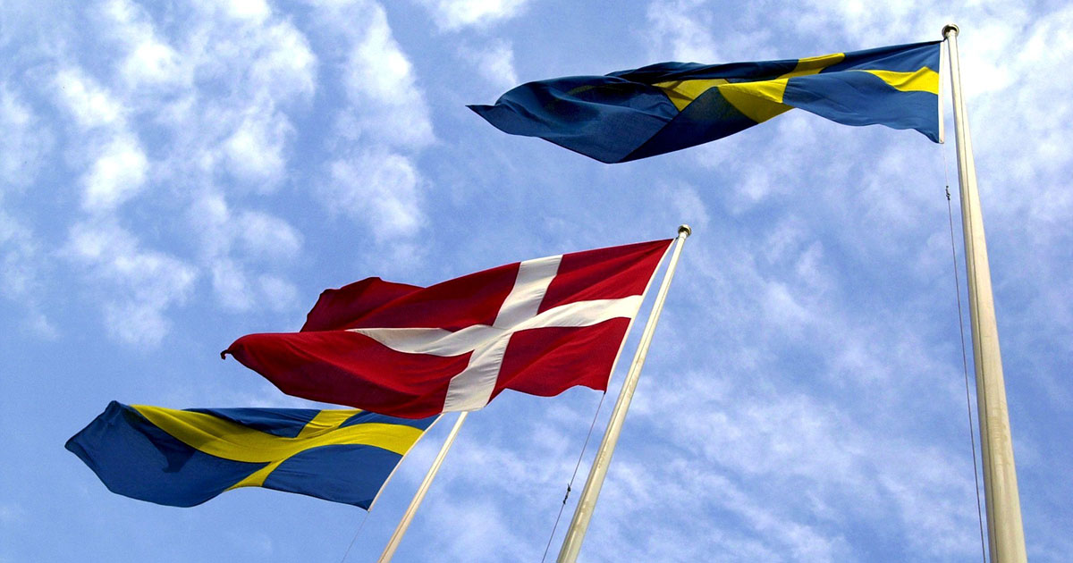 Sverige stöttar danskarna i fotbolls-EM